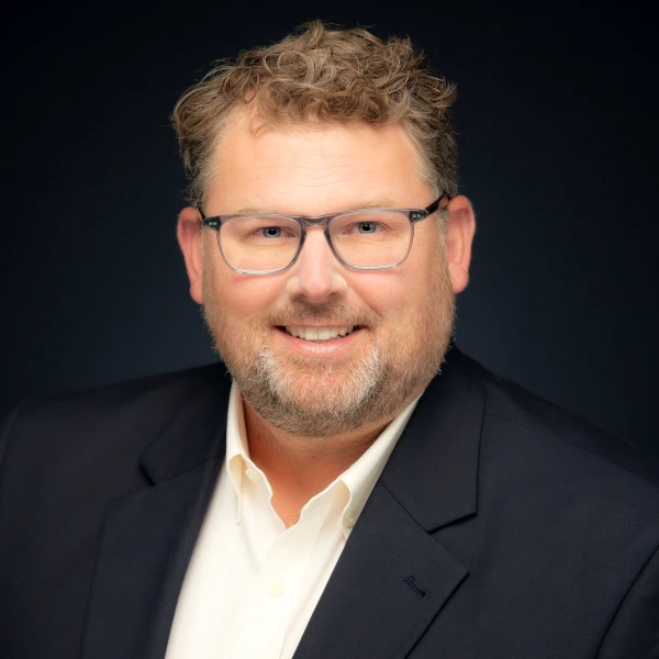 Headshot 2023 Bryan Armistead 1